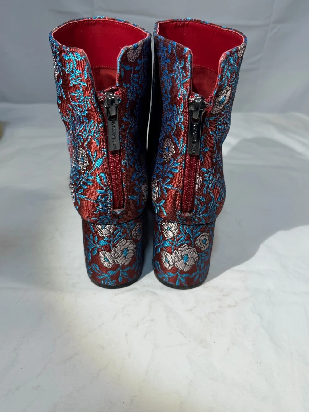 Gianni Bini Catalano Burgundy Brocade Floral Jacquard Ankle Boots 8.5Wmn